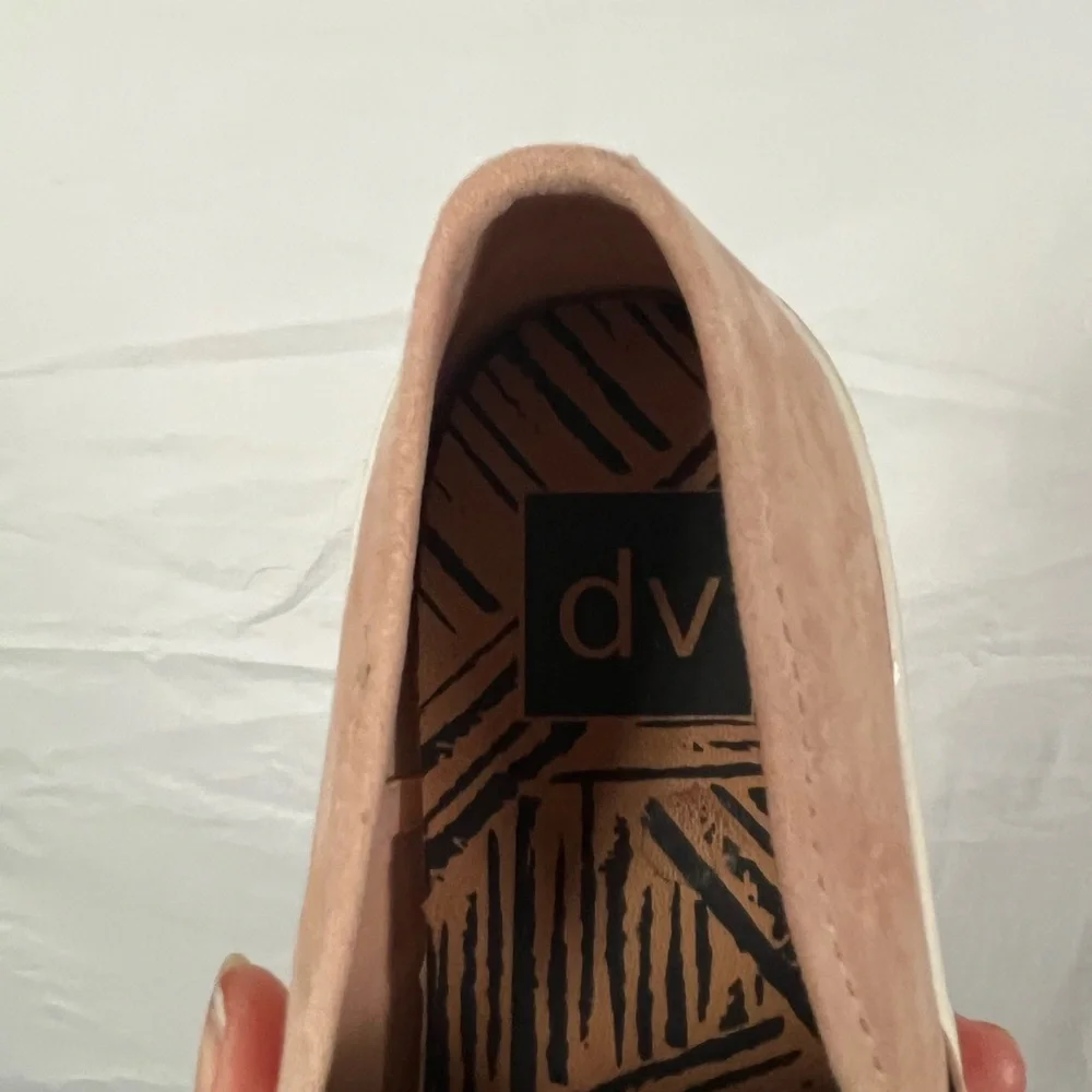 Dolce Vita‎ Women’s Pink Suede Slip On Comfort Casual Sneakers- Size 7.5